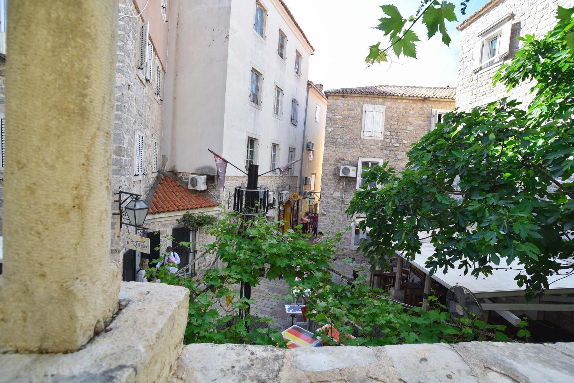 Apartment Stari Grad Budva Luaran gambar