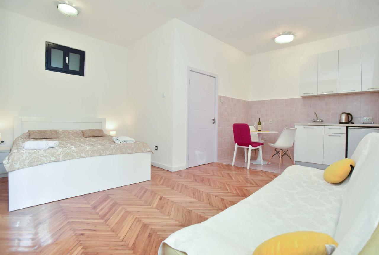 Apartment Stari Grad Budva Luaran gambar